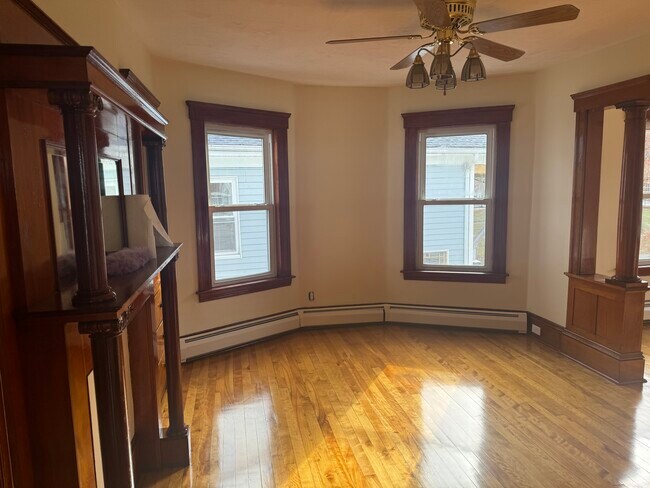 63 Gates St unit 3, Worcester, MA 01610 - photo 5