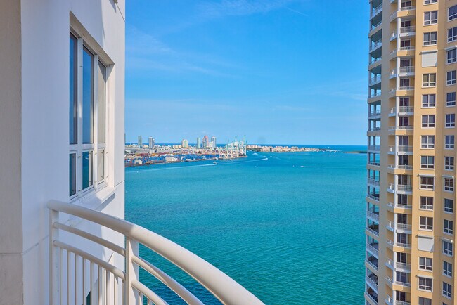 Three Tequesta Point unit 4604, Miami, FL 33131 - photo 7