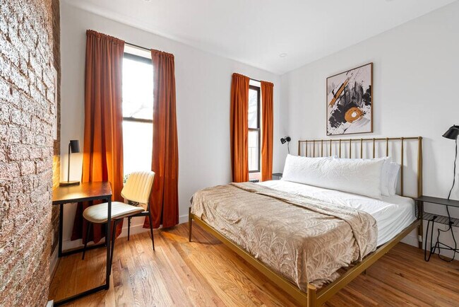 829 9th Ave unit ID1013660P, New York, NY 10019 - photo 2