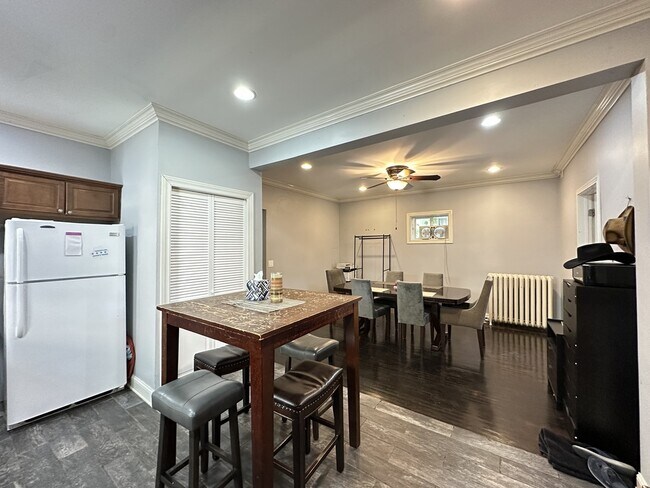 6424 N Magnolia Ave unit G07C, Chicago, IL 60626 - photo 7