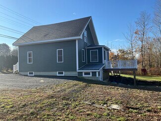 450 Riverside Dr, Augusta, ME 04330