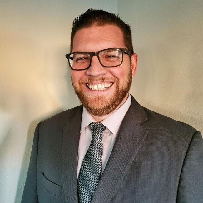 Agent Photo