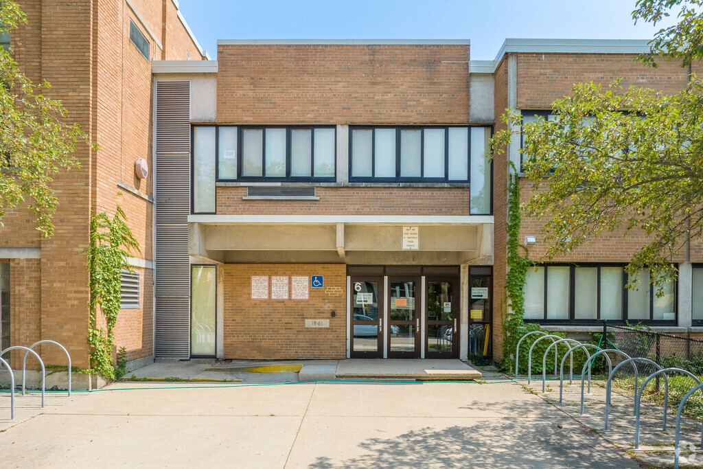 Parents of Worthington Park students may send their kids to Georgia O'Keefe Middle School.