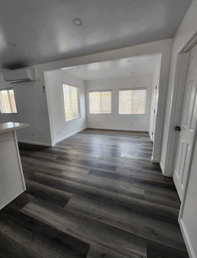 1531 W 71st St, Los Angeles, CA 90047 - photo 6