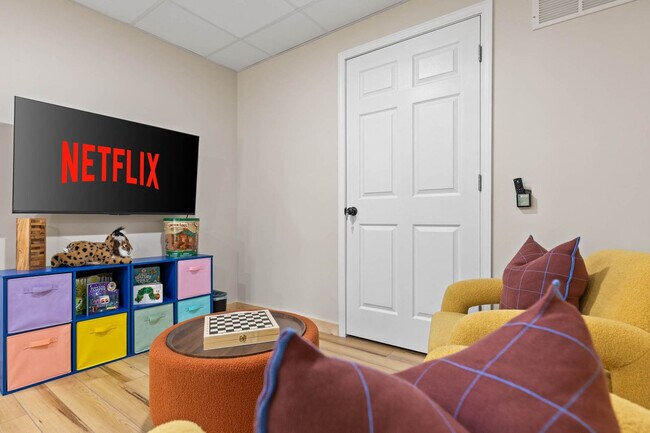 187 Bear Paw Trail unit ID1320743P, Blue Ridge, GA 30513 - photo 5