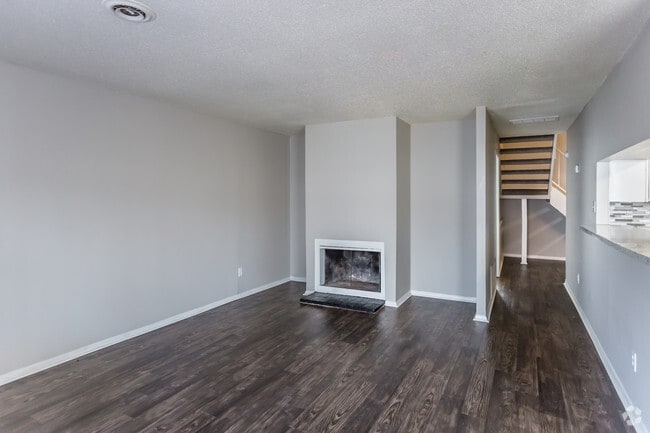 Emerald Square-New, Memphis, TN 38115 - photo 5