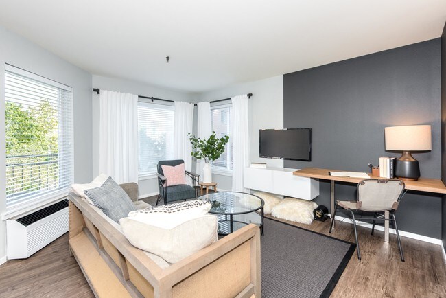 The Douglas, Portland, OR 97201 - photo 3