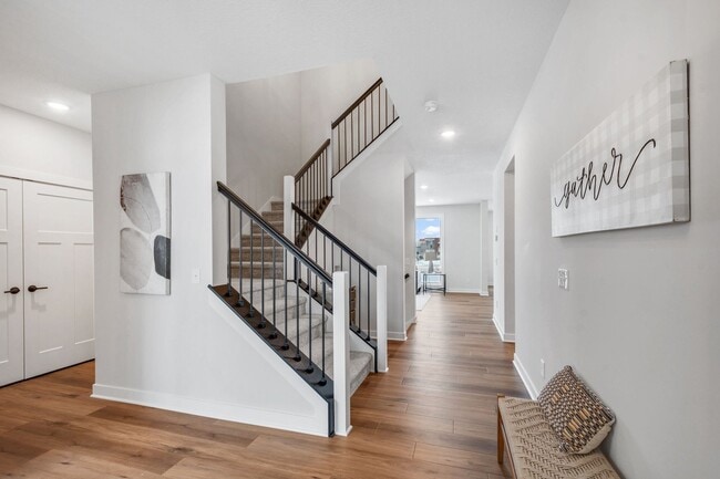 10261 Shadyview Ln N, Maple Grove, MN 55311 - photo 2