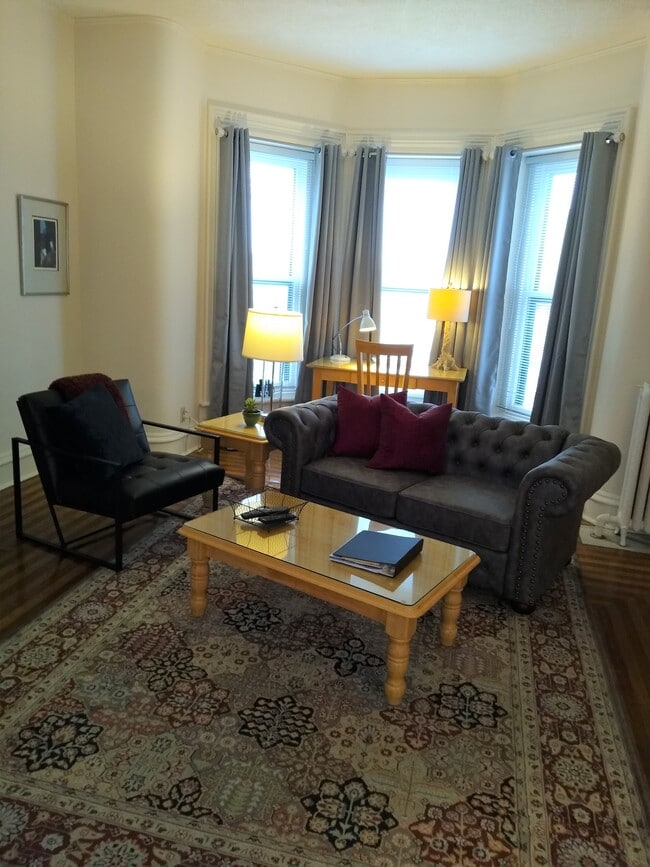 501 E Mississippi Dr Unit 2, Muscatine, IA 52761