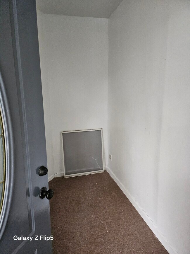 407 W Broad St, Palmyra, NJ 08065 - photo 5