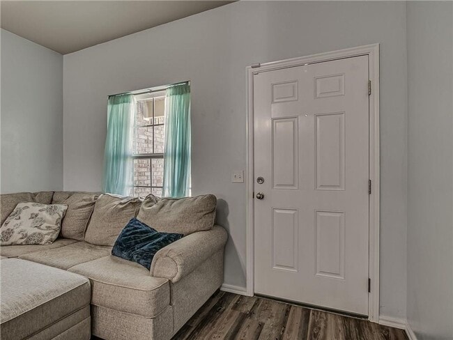 1912 W Autumn Way, Mustang, OK 73064 - photo 3