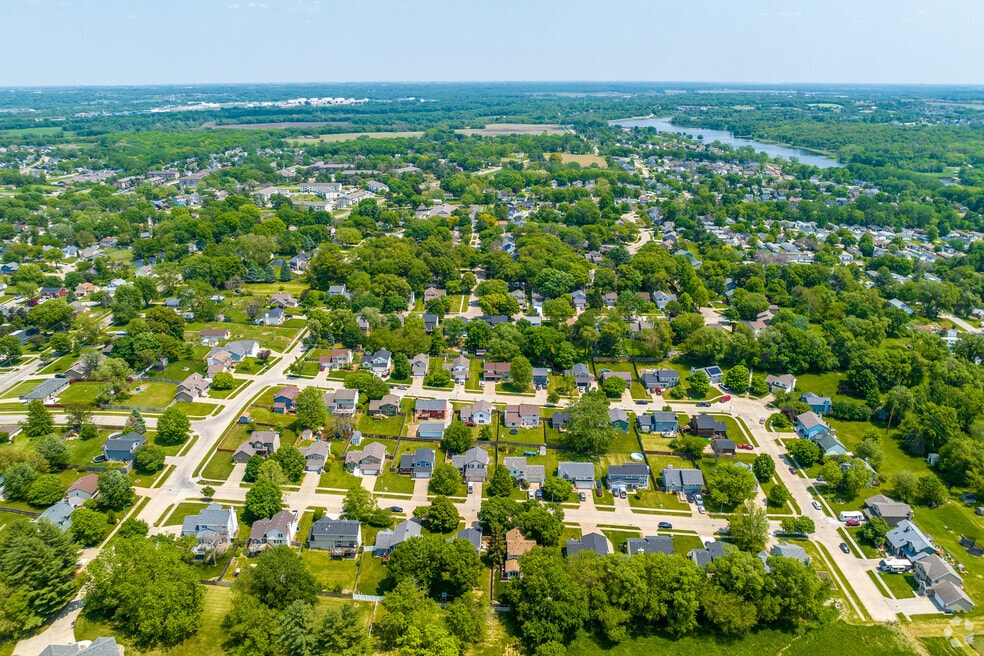 Ewing Woods-Evergreen