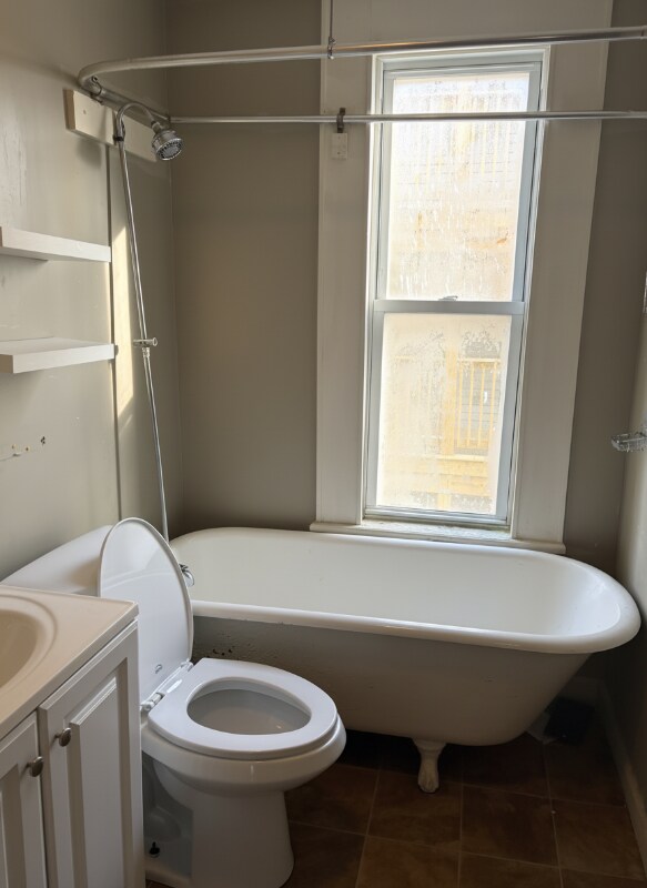 221 Spruce St unit 2, Manchester, NH 03103 - photo 5