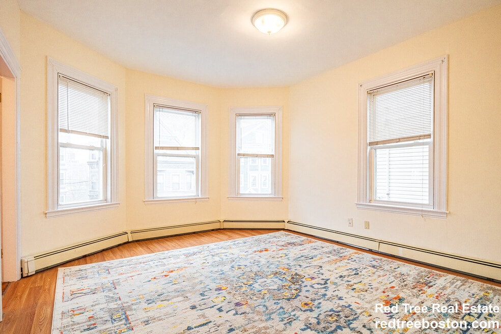 103 Calumet St unit 3, Roxbury Crossing, MA 02120 - photo 1