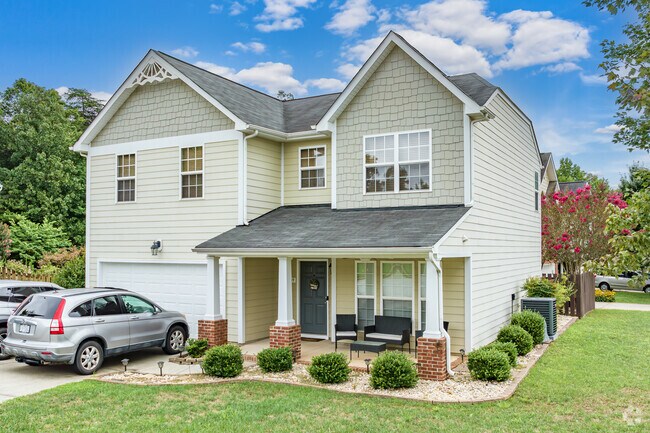 Modern homes in Bent Tree feature Queen Anne style details.