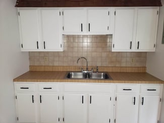 280 W Main St Unit 3, Dandridge, TN 37725