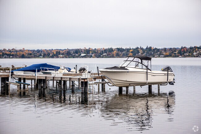 Residents of Groveland have unprecedented access to water activities..