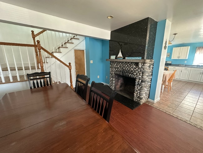 12 M St, Hampton, NH 03842 - photo 6