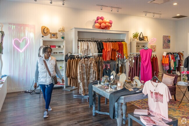 Briesly’s Boutique is one of many great locally owned boutiques in Flower Mound.