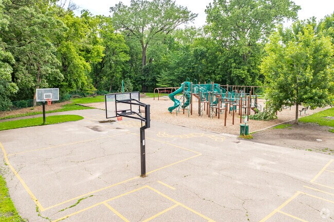 Somerset Elementary School playground offers a full-court basketball court.