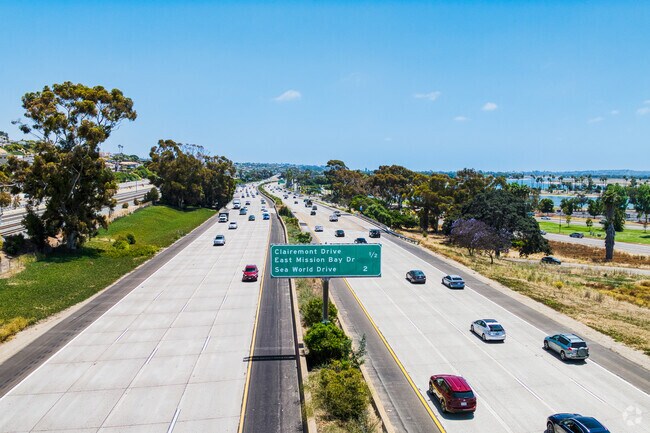 Interstate 5 runs along Bay Park and is easily accessed to residents.