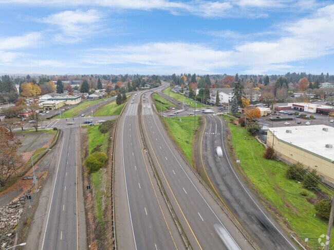 The 126 highway connects Santa Clara to the rest of Eugene and central Oregon.