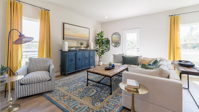 1067 Angie Ln, Hahira, GA - photo 5