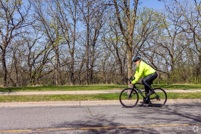 Wilson Park's wide city streets are bicycle-friendly.