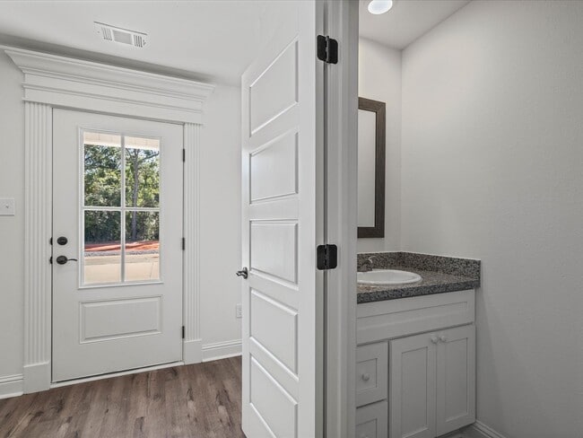 13503 Dee Ave, Gulfport, MS 39503 - photo 7