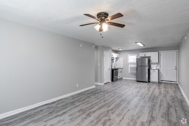 1BR, 1BA - 658SF (Upgraded)