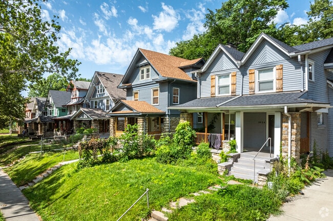 Manheim Park streets are filled with homes sitting close together on quarter-acre lots.