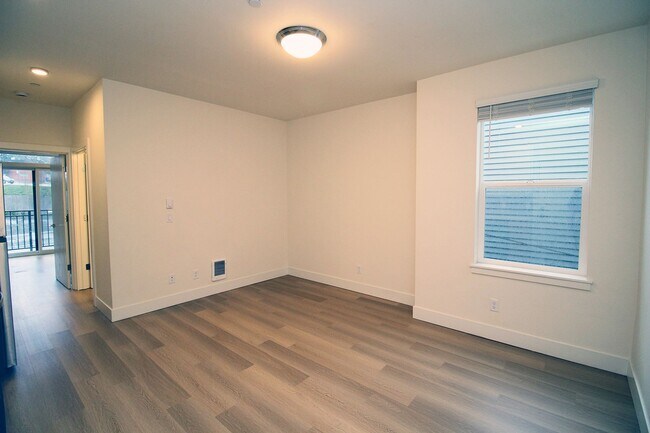 8417 SW 24th Ave unit 211, Portland, OR 97219 - photo 5