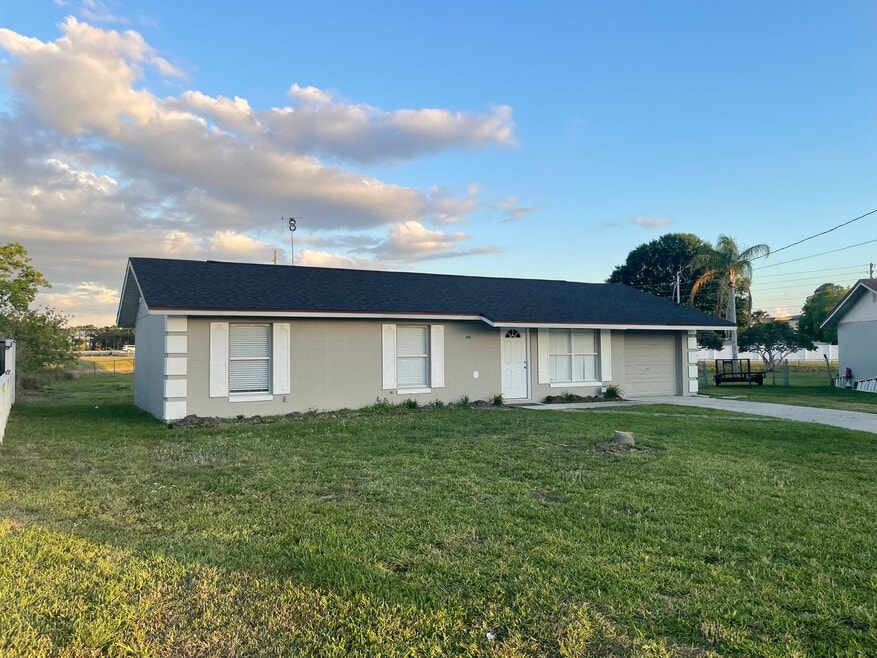 1331 Manor Dr, Kissimmee, FL 34741 - photo 1