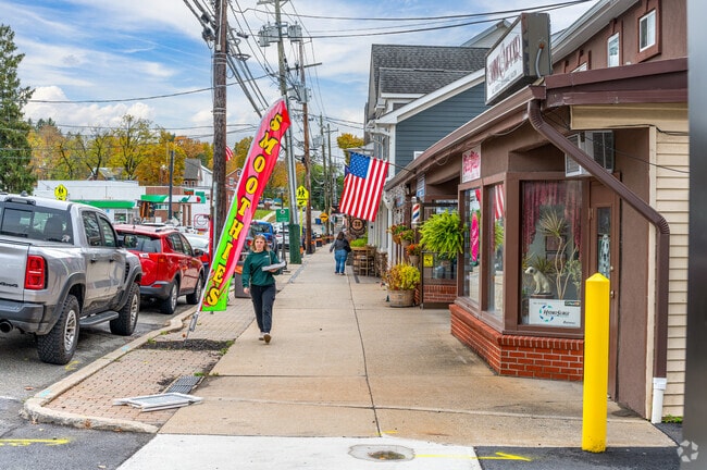 Main Street in Florida features local shops and eateries.
