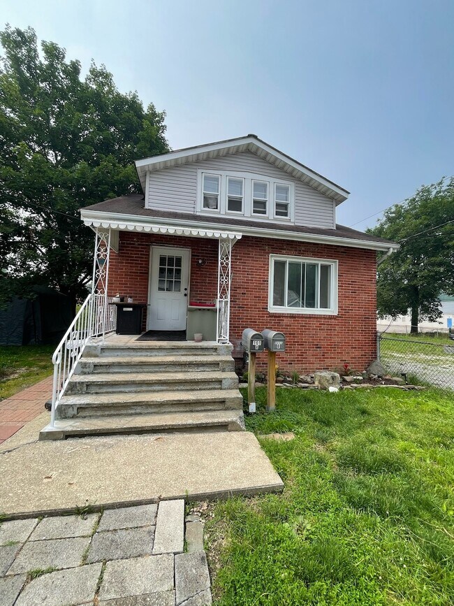 101 River St Unit Up, Lodi, OH 44254