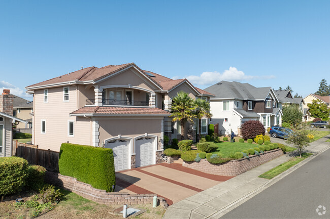 Adelaide offers many different types of home styles.