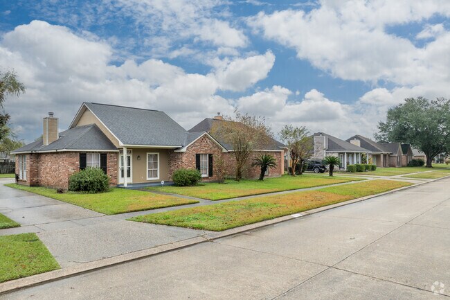 Gardere offers a wide variety of home styles for residents to choose from.