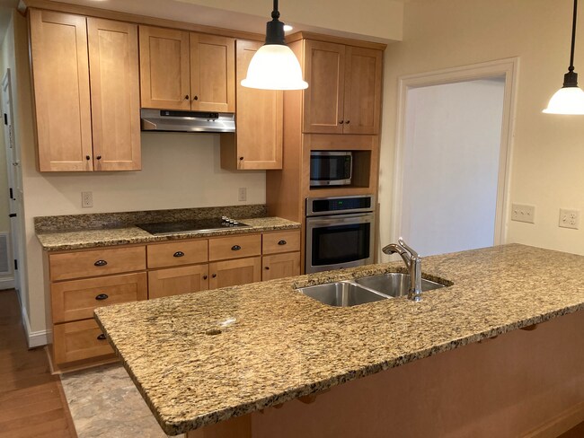 2539 Greenport Dr, Harrisonburg, VA 22801 - photo 7