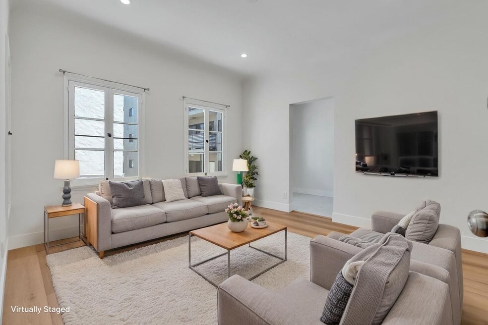 123 Hamilton Luxury Investments LLC, Beverly Hills, CA 90211 - photo 1