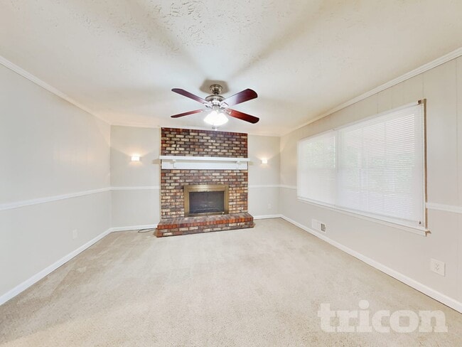 5181 Vivid Dr SW, Stone Mountain, GA 30087 - photo 2