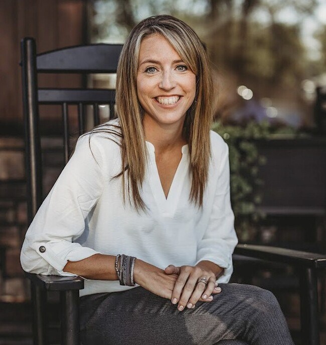 Amy Dykes