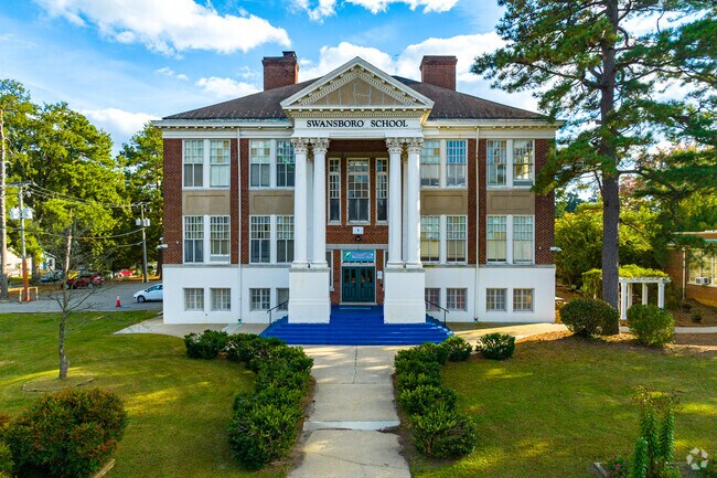 Swansboro Elementary, near Broad Rock, boasts a student-teacher ratio of 11 to 1.