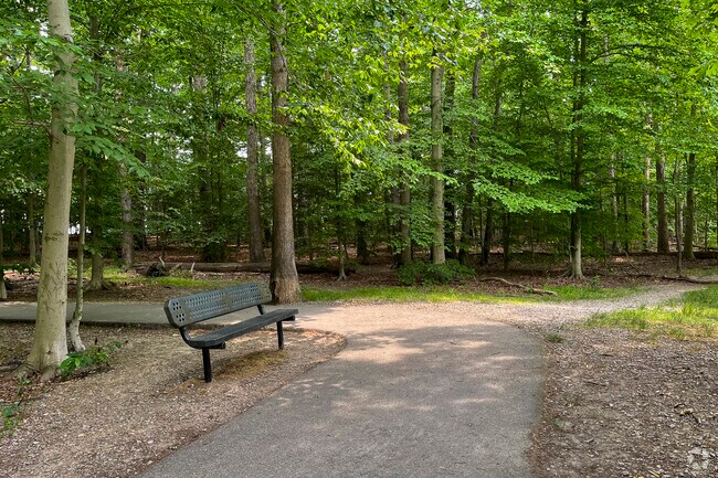 Outdoor activities at South Run Park are minutes from Farrs Corner.