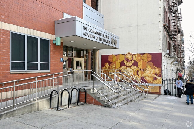 Community Health Academy of the Heights is a public school located in New York, NY.