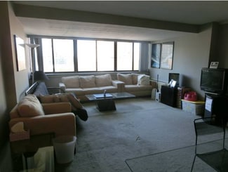 9 Hawthorne Place Unit 6C, Boston, MA 02114