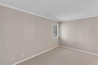 5532 Courtyard Dr, Margate, FL 33063