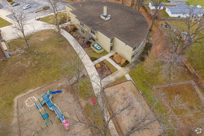 St. Therese Catholic School teaches grades PK,K-8.