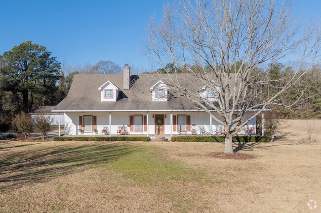 Bastrop's ranch-style homes often feature large, welcoming front porches.