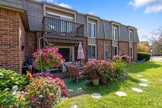 2801-2815 Mersey Ln, Lansing, MI 48911