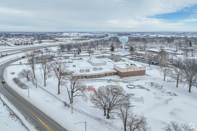 Lewis & Clark Elementary School